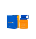 Frasco de perfume y caja de empaque de Armaf Odyssey Mandarin Sky Elixir Limited Edition Eau de Parfum de 100 ml (3.4 fl oz) para hombres sobre fondo blanco. A la izquierda, una caja rectangular en un llamativo diseño bicolor con la cara frontal en azul vibrante y el lateral en naranja cálido, donde se lee "ODYSSEY MandarinSky ELIXIR LIMITED EDITION FOR MEN". A la derecha, un frasco cilíndrico en forma de termo de color azul intenso, envuelto en una funda texturizada de color naranja vivo.