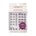 Extensiones de pestañas postizas i-ENVY Cluster Palette en un empaque de plástico transparente con tres filas de clusters de pestañas etiquetadas Base, Medium y Highlight, más una etiqueta circular púrpura que dice Light Size & Mixed. El código de producto CPR01 está impreso en la parte superior derecha. Contiene 36 clusters.