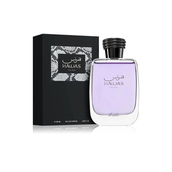 Botella de perfume de vidrio espeso transparente con forma rectangular de bordes redondeados "Hawas for Him" de Rasasi de 100 ml, que contiene un líquido de tono violeta/púrpura grisáceo y cuenta con un tapón metálico cromado rodeado por una serpiente en relieve, junto a su caja negra con una etiqueta central que presenta un patrón de piel de pitón en tonos grises y plateados.