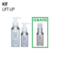 Imagen de un kit de cuidado de la piel "Lift Up": dos botellas blancas de ReCharge Me con dosificador junto a una botella más pequeña en spray dentro de un marco verde "Gratis," sugiriendo un regalo de cortesía.