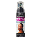Un frasco negro de mousse para trenzas de RED by Kiss con tapa transparente, etiquetado como "All New Fluff Foam" y "Hair Growth", sobre fondo blanco.