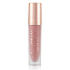 Tubo de Lip Paint rosa pálido de Beauty Creations con tapa rose-gold reflectante sobre un fondo blanco limpio, transmitiendo un look de producto de belleza pulido y elegante.