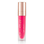 Tubo de Lip Paint rosa neón de Beauty Creations con tapa rose-gold reflectante sobre un fondo blanco limpio, transmitiendo un look de producto de belleza pulido y elegante.