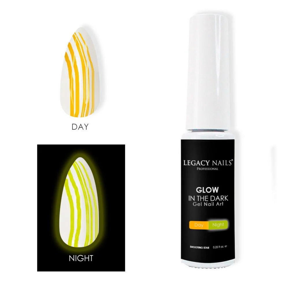 Un frasco de gel para uñas que brilla en la oscuridad de Legacy Nails junto a un tip de uña que muestra rayas amarillo de día y un brillo amarillo intenso de noche.
