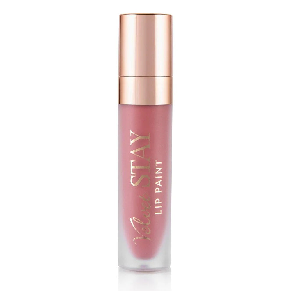 Tubo de Lip Paint rosa viejo de Beauty Creations con tapa rose-gold reflectante sobre un fondo blanco limpio, transmitiendo un look de producto de belleza pulido y elegante.